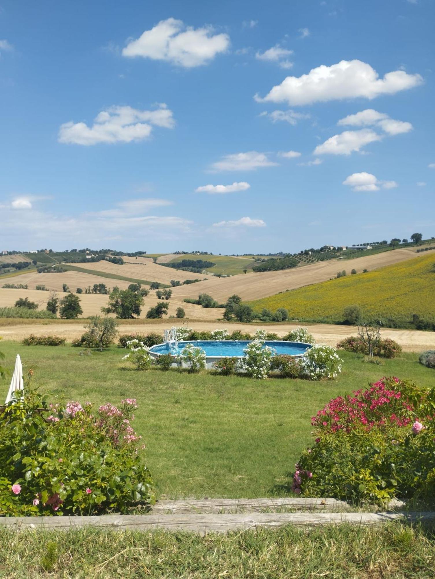 Il Giardino Nella Valle Belvedere Ostrense Zewnętrze zdjęcie